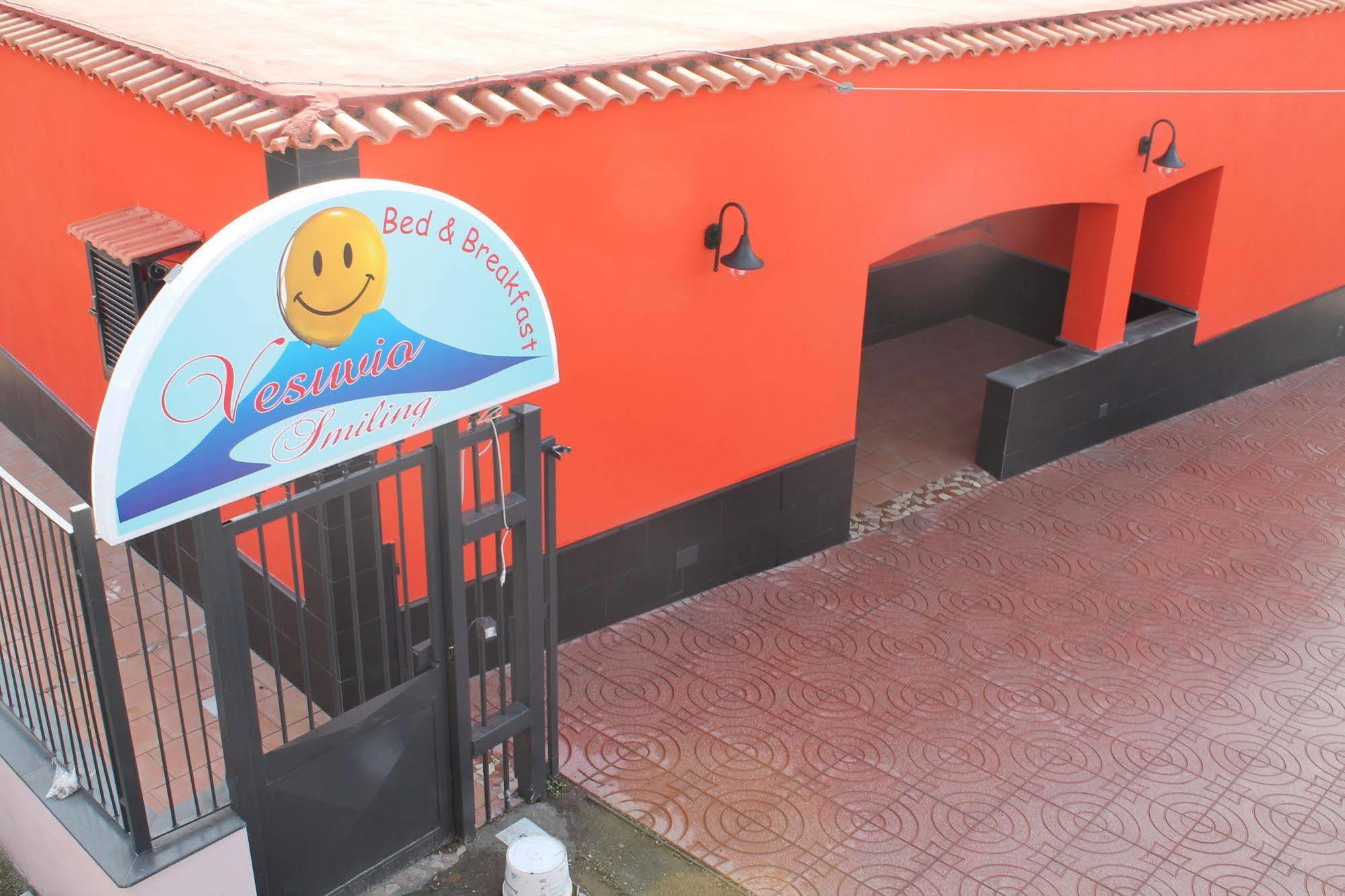 B&B Vesuvio Smiling Ercolano Exterior photo
