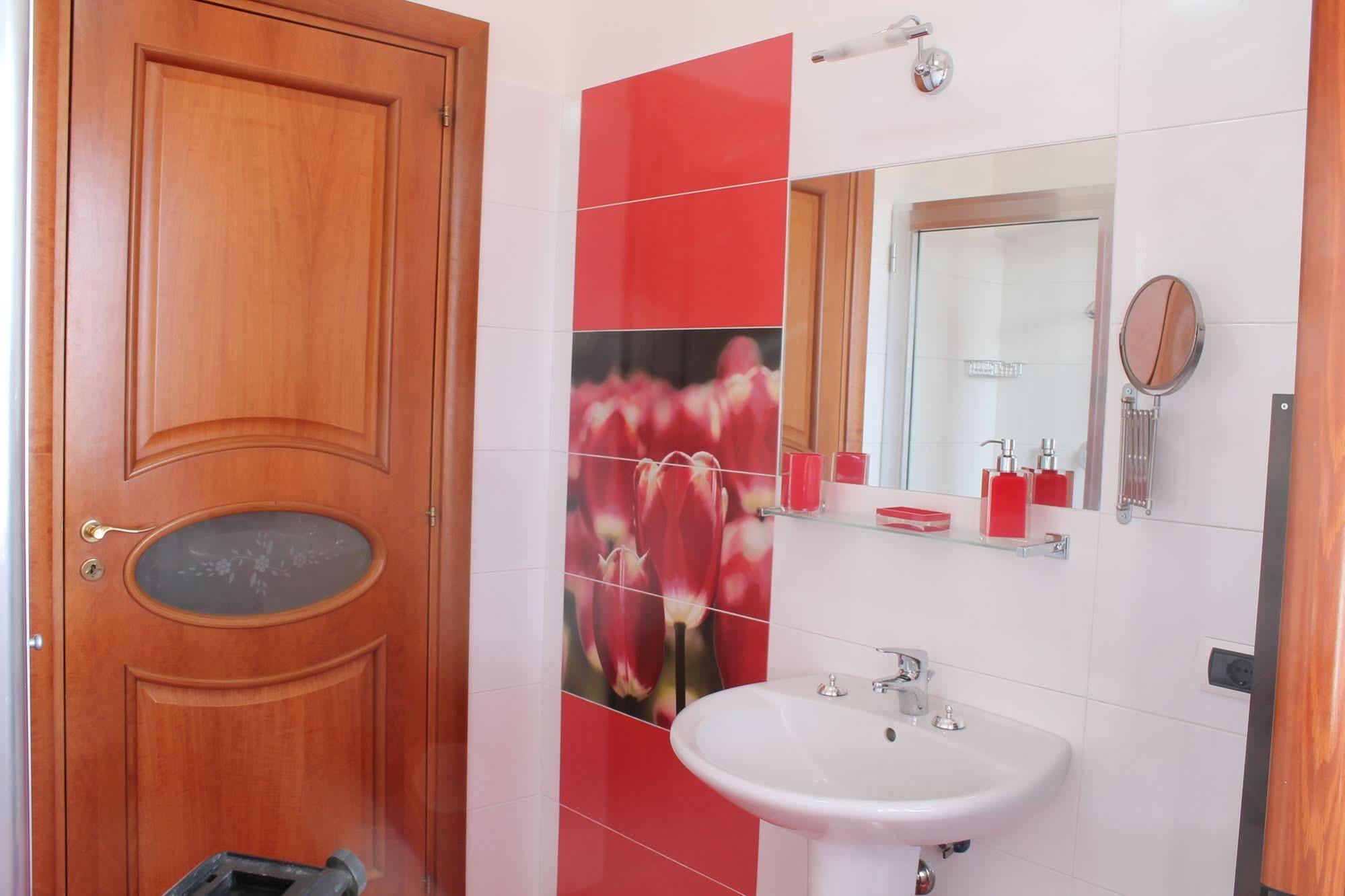B&B Vesuvio Smiling Ercolano Exterior photo